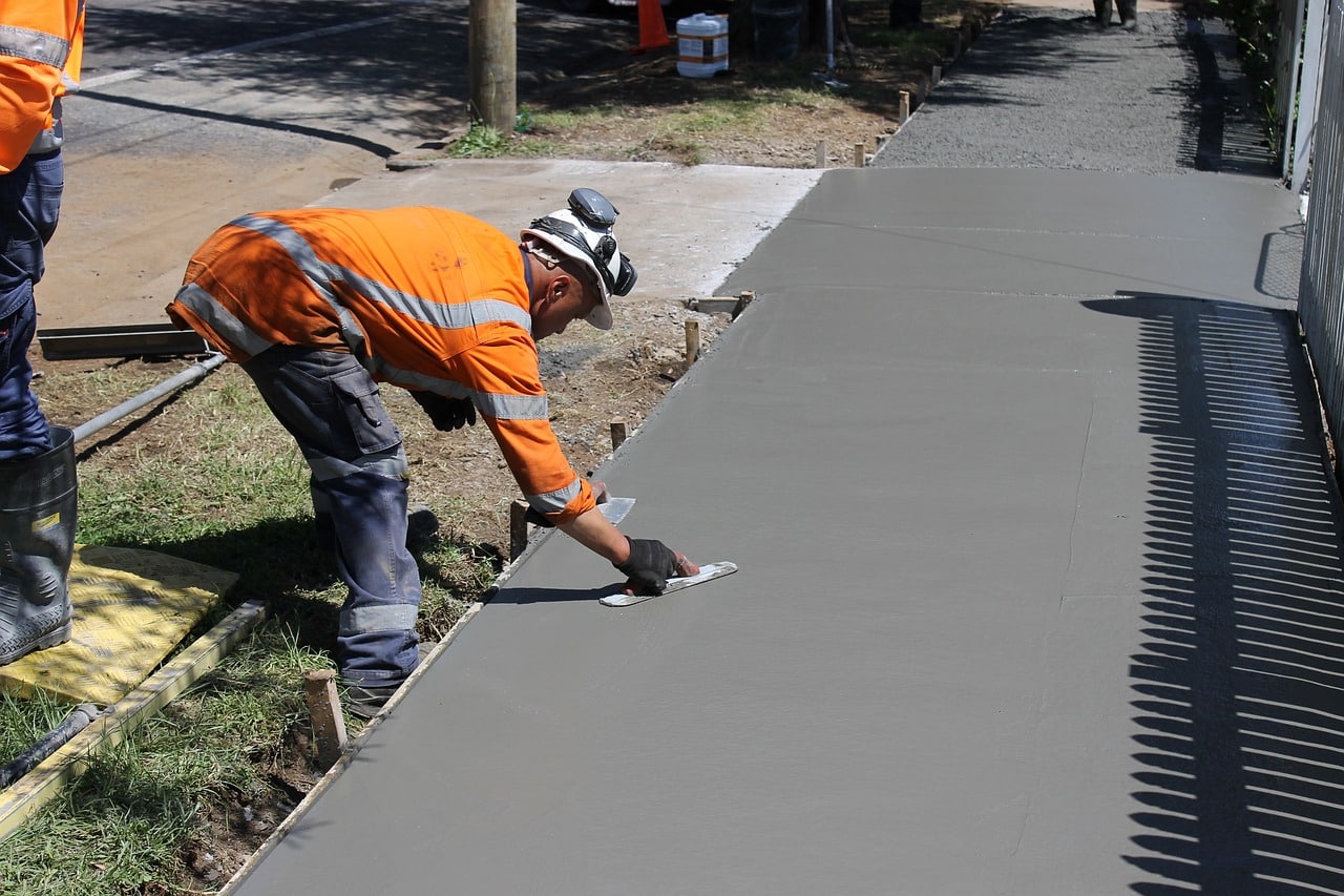 From Concept to Completion: The Role of Concrete Contractors