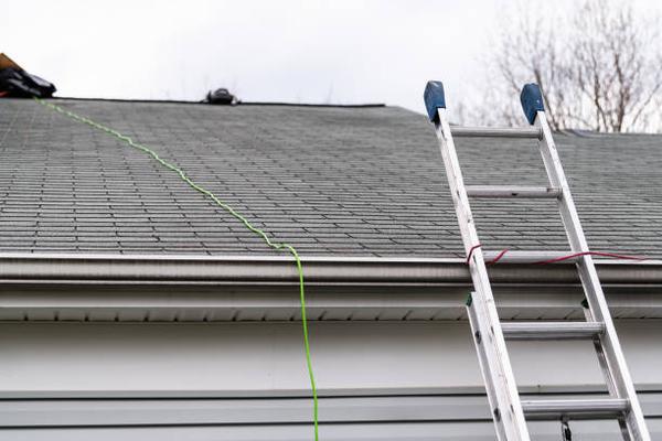 Roof Replacement Made Simple: A Homeowner's Roadmap